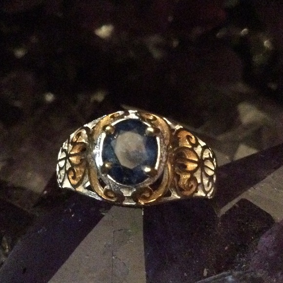 Enchanting Genuine Sapphire Ring - Picture 2 of 10